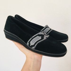 Grasshoppers Aztec Trim Black Suede Ortholite Wedge Loafers Size 10 W